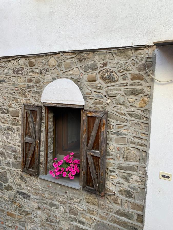 Вилла Casa La Rondinella Санто-Стефано-ди-Магра Экстерьер фото